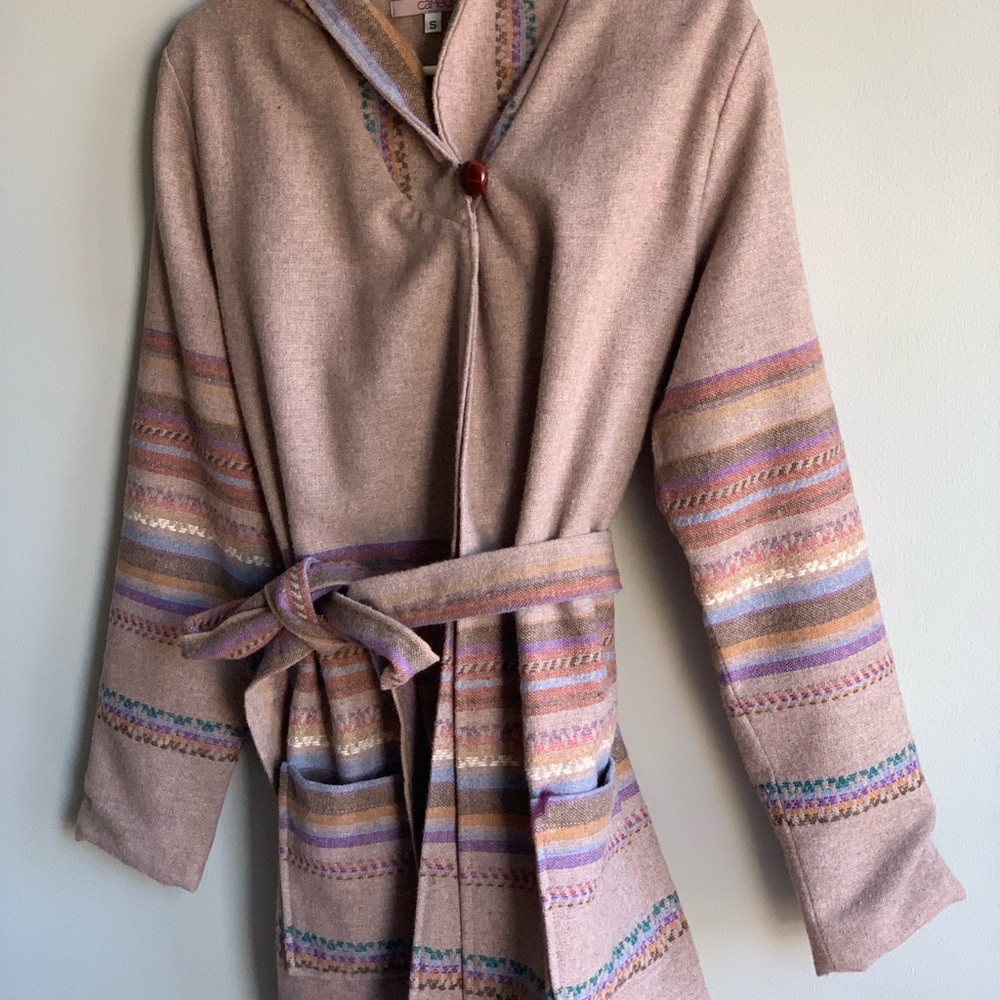 Boho Chic Festival Hooded Woven Jacket - Picture 3 of 6